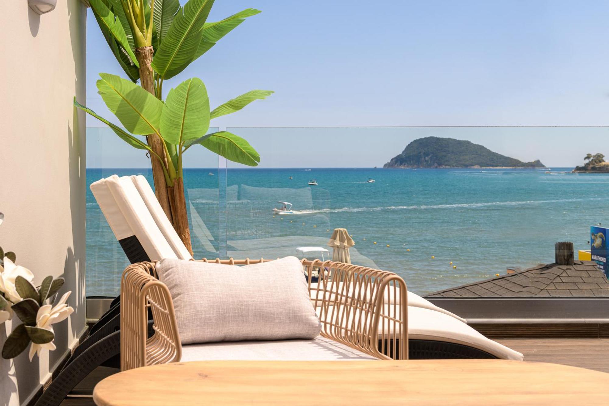 Pearl Luxury Living Apartment ลากานาส ภายนอก รูปภาพ